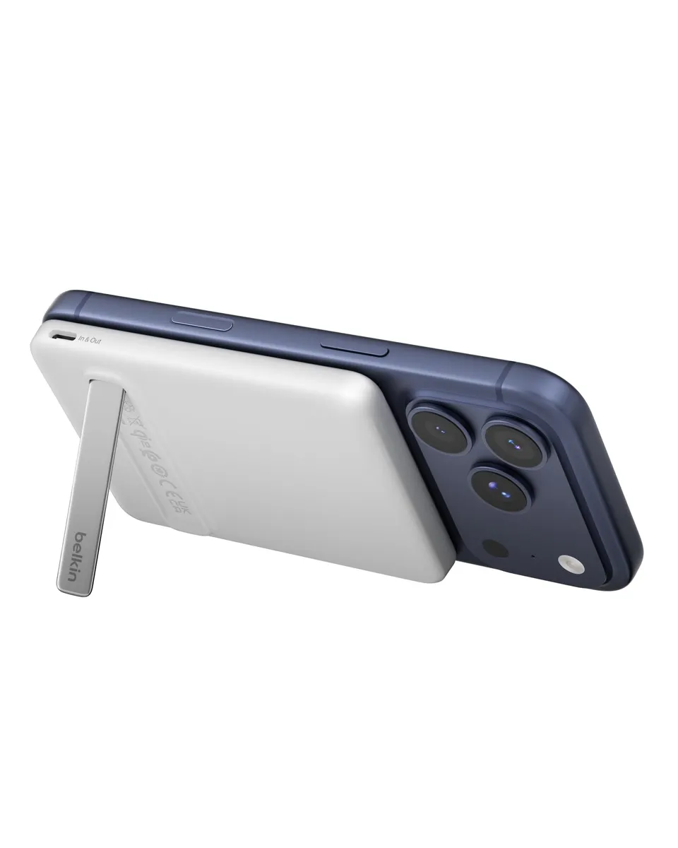 belkin-boostcharge-batterie-externe-magn-tique-qi2-15-w-5000-mah-fine-avec-b-qui image 1