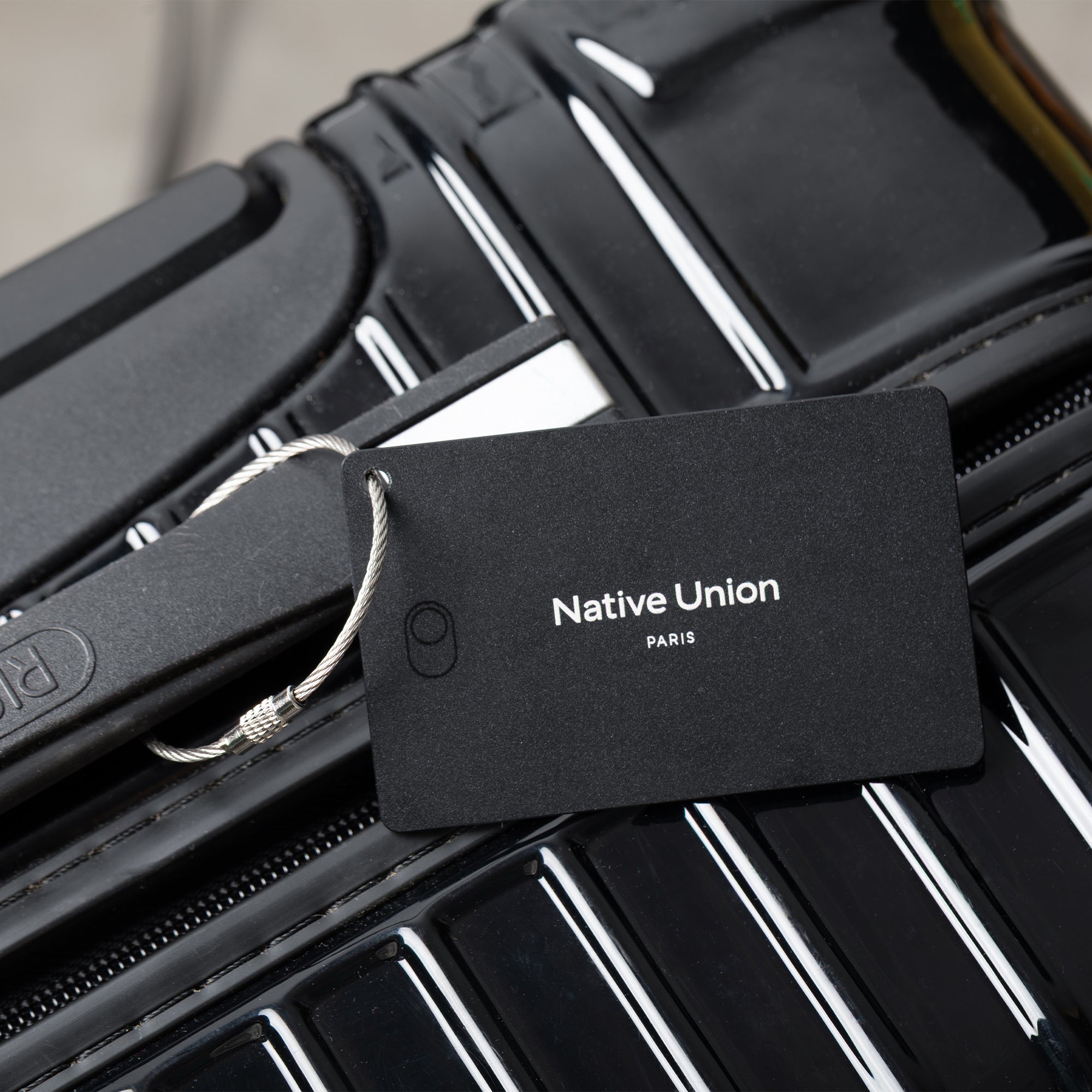 native-union-find-it-card-traceur-ultra-fin-1-7-mm-pour-portefeuille-apple-find- image 7