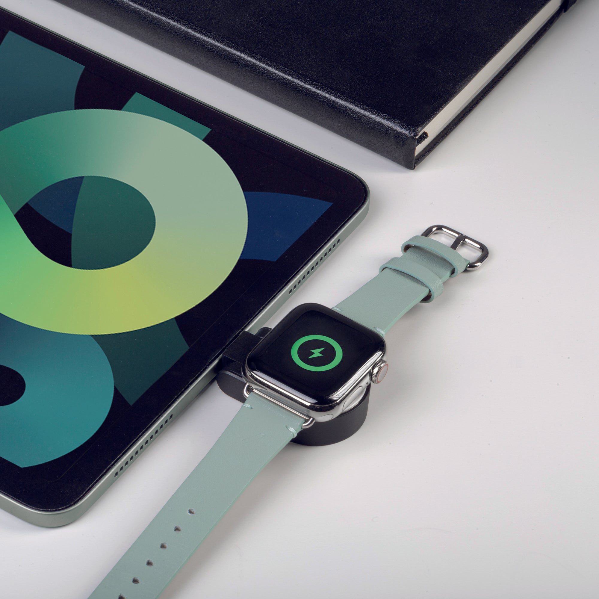 native-union-watch-puck-chargeur-apple-watch-pliable-usb-c-magn-tique-mfi-5w-ult image 4