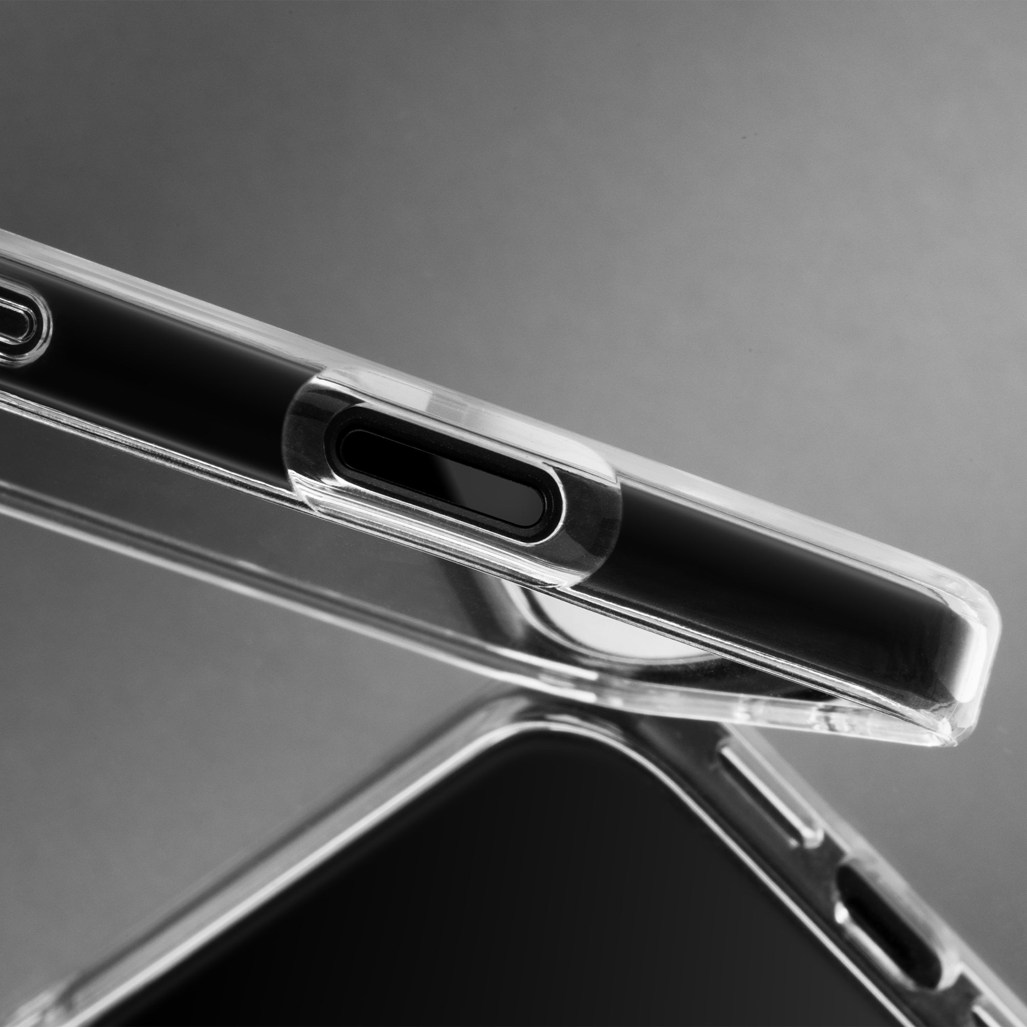 native-union-re-clear-case-pour-iphone-17-coque-transparente-100-recycl-e-antich image 2
