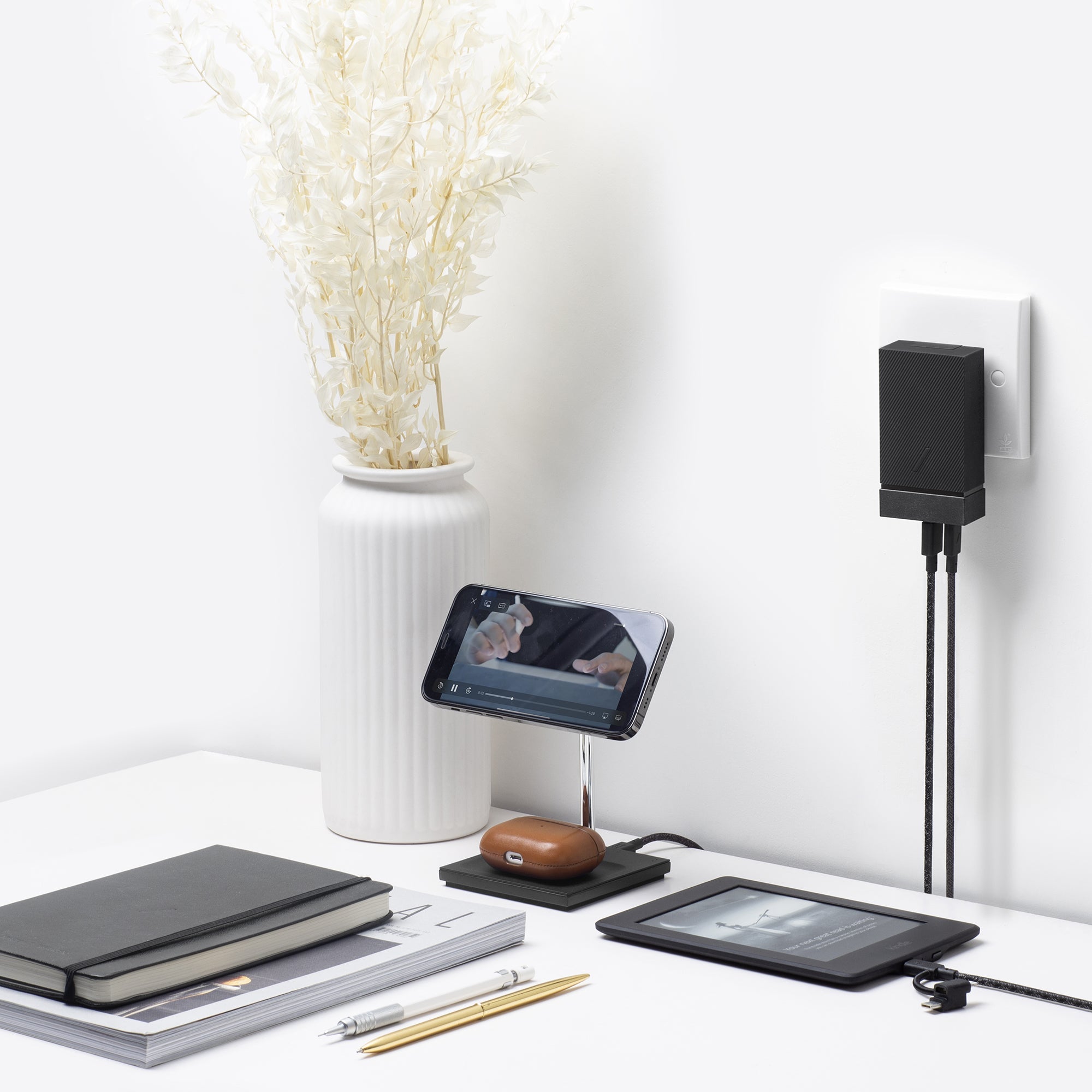 native-union-snap-2-in-1-magnetic-wireless-charger-chargeur-sans-fil-magsafe-iph image 8