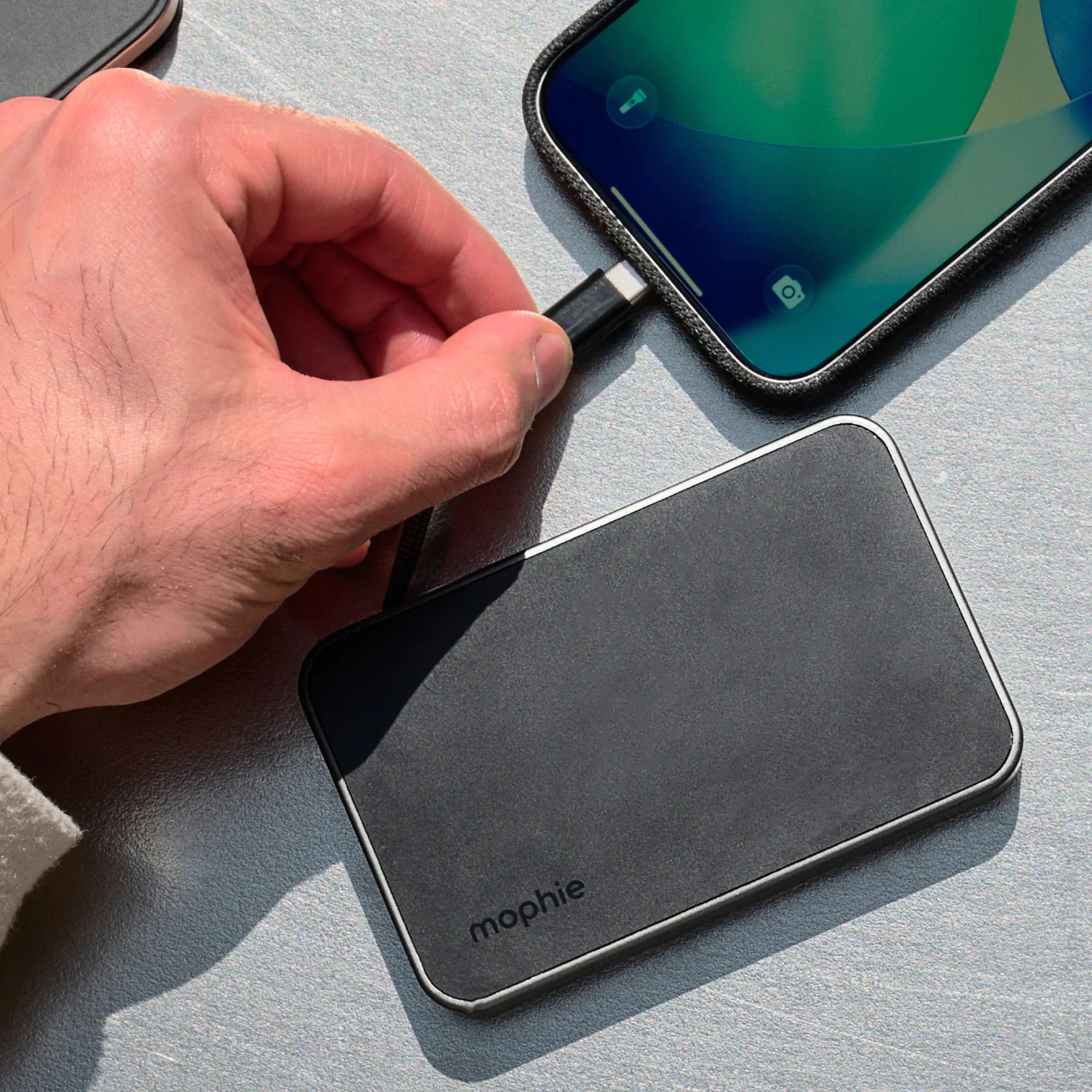 mophie-signature-series-powerstation-plus-mini-5k-power-bank-5-000-mah-avec-c-bl image 4