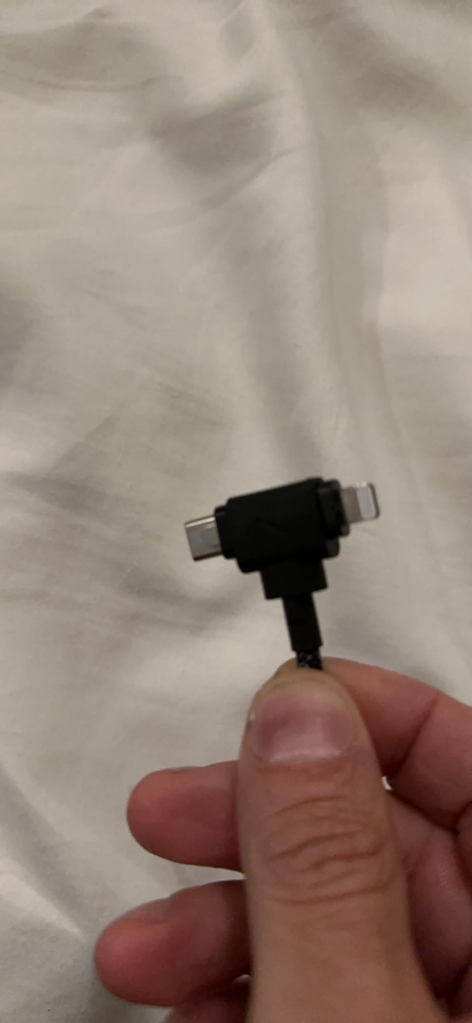 Un seul câble pour tout