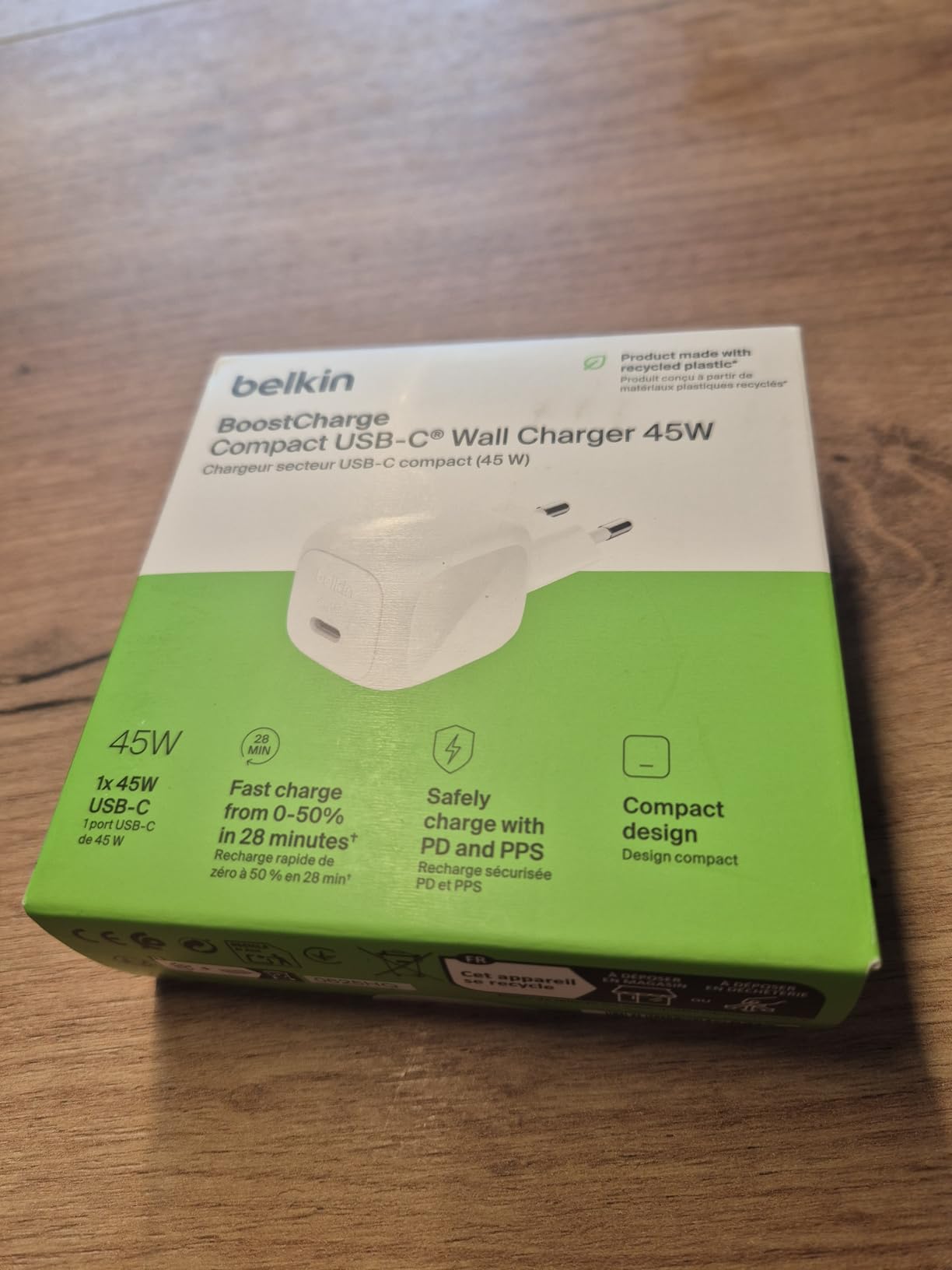 Bon chargeur pour le bureau