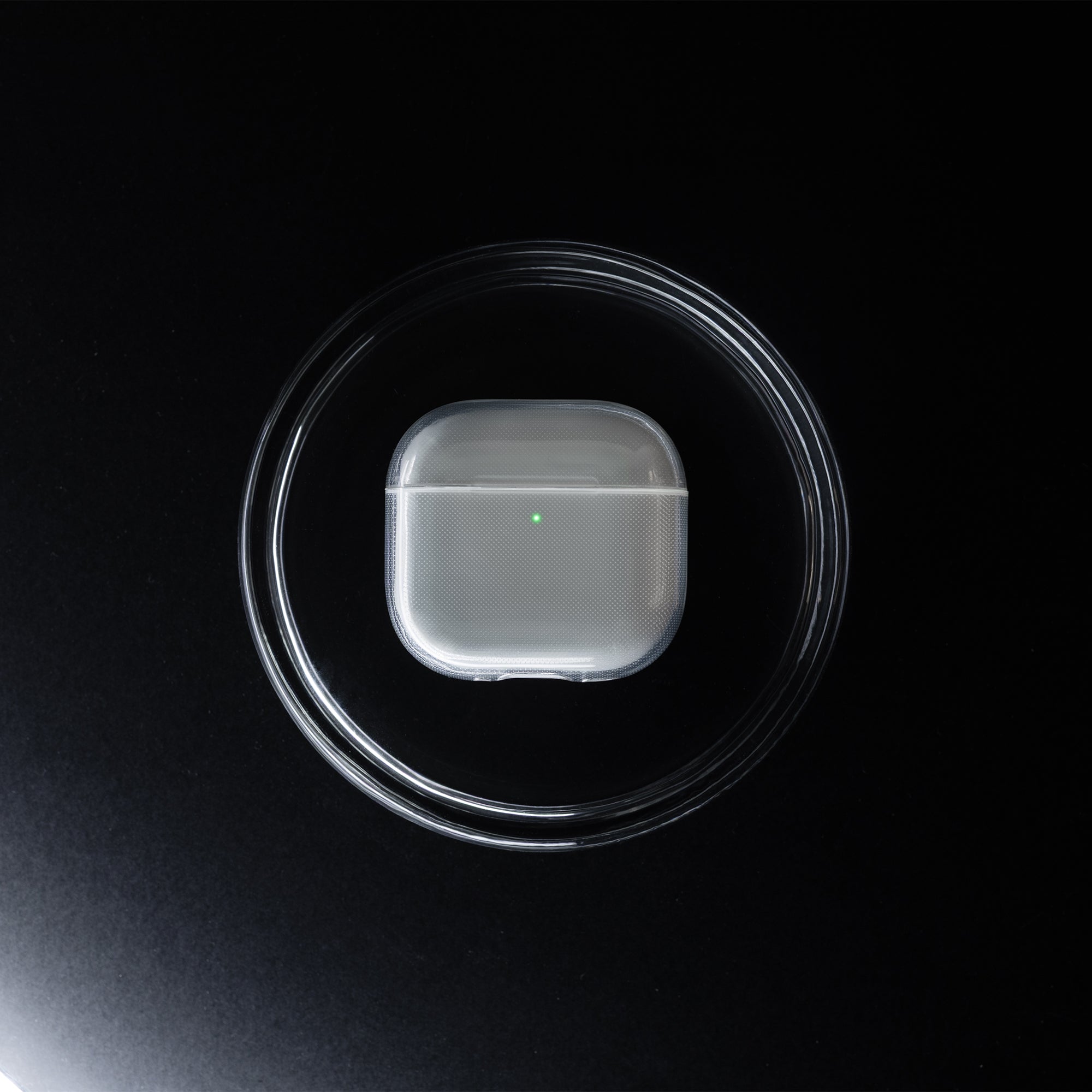 native-union-re-clear-case-pour-airpods-4-tui-transparent-renforc-anti-jaunissem image 5