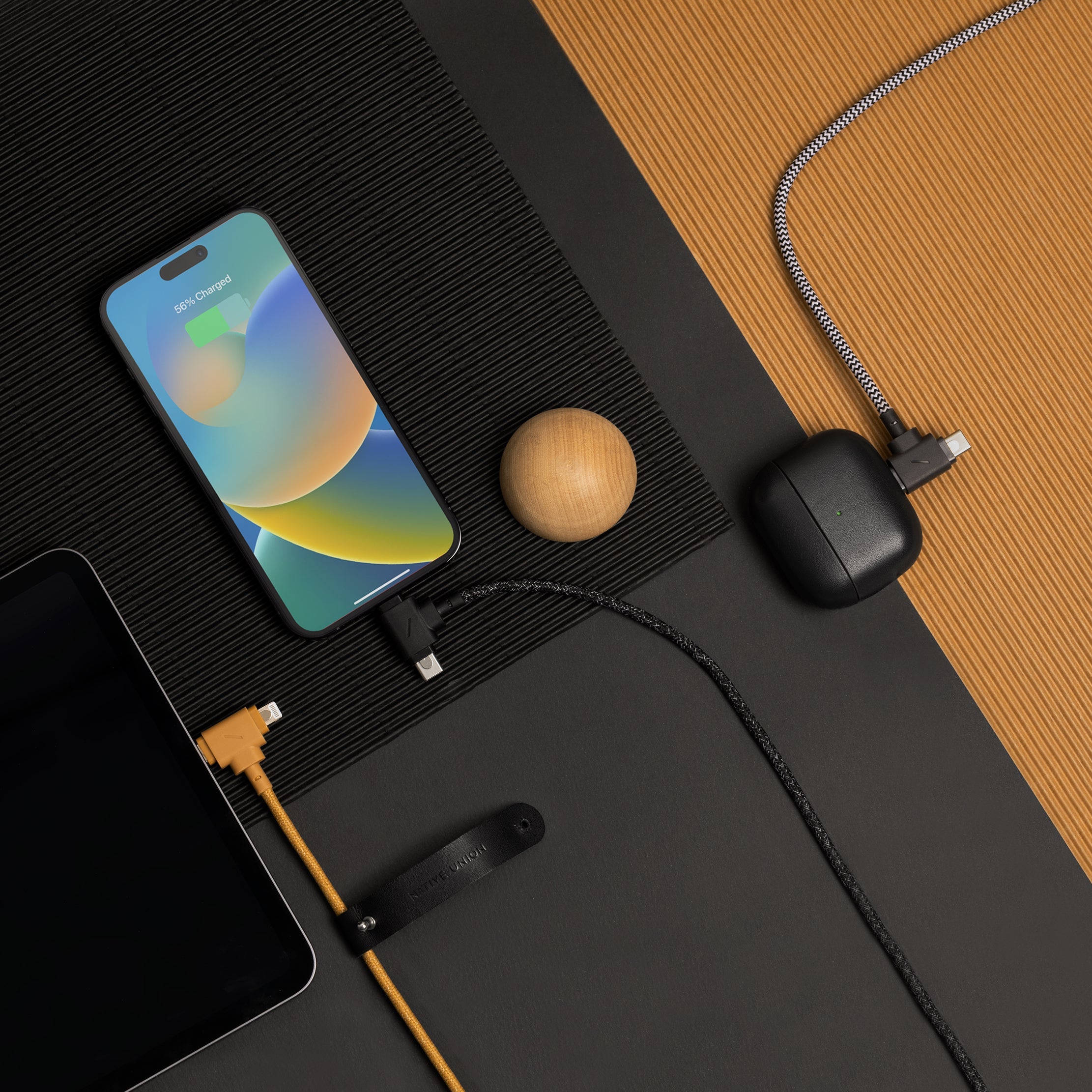native-union-belt-cable-duo-c-ble-2-en-1-usb-c-vers-usb-c-lightning-charge-60w image 2