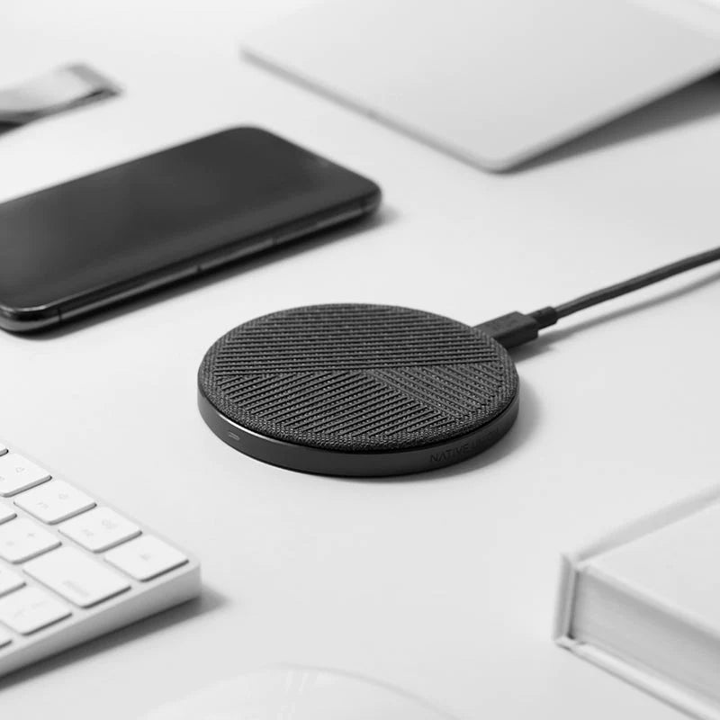 native-union-drop-wireless-charger-chargeur-induction-10w-avec-base-alu-lest-e-e image 6