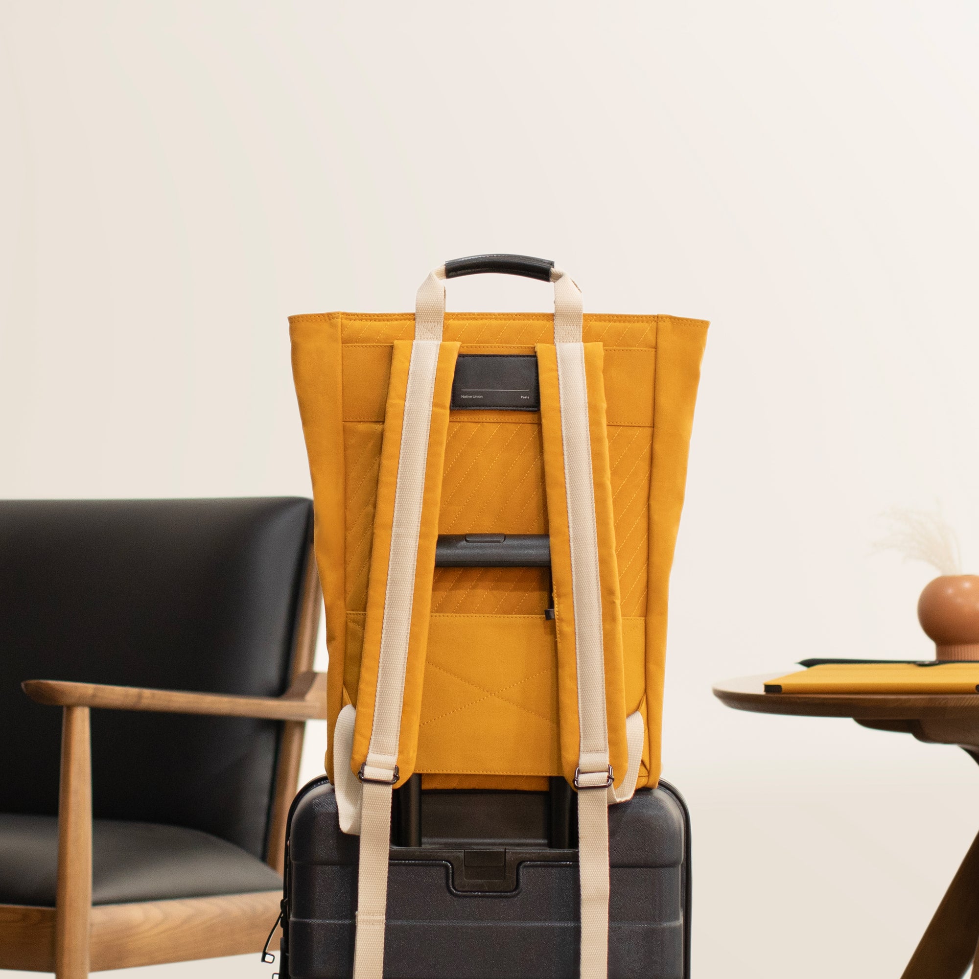 native-union-w-f-a-sac-dos-20l-polyester-recycl-100-rpet-poche-ordinateur-16 image 2