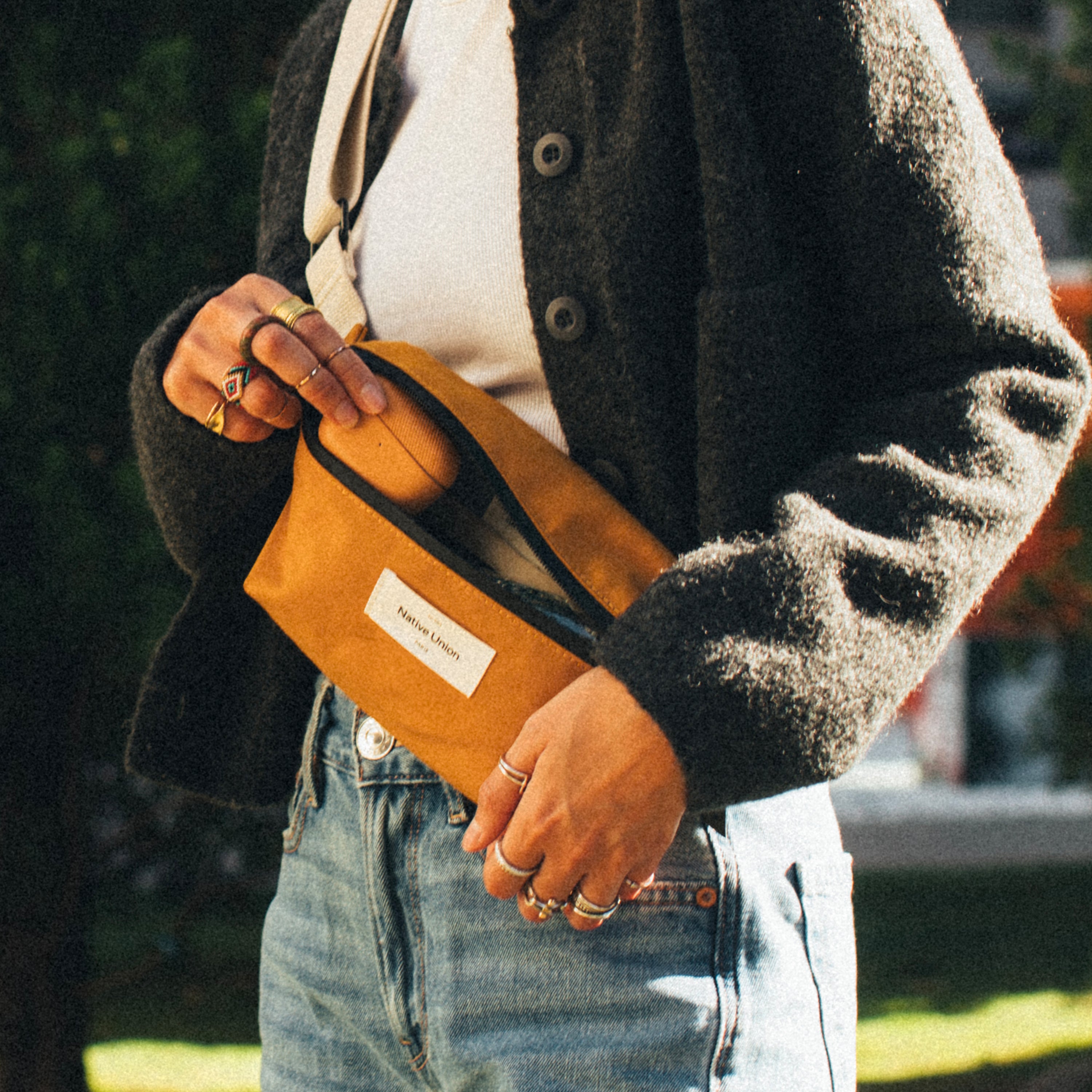 native-union-w-f-a-crossbody-pouch-pochette-bandouli-re-1-5-l-en-polyester-recyc image 2