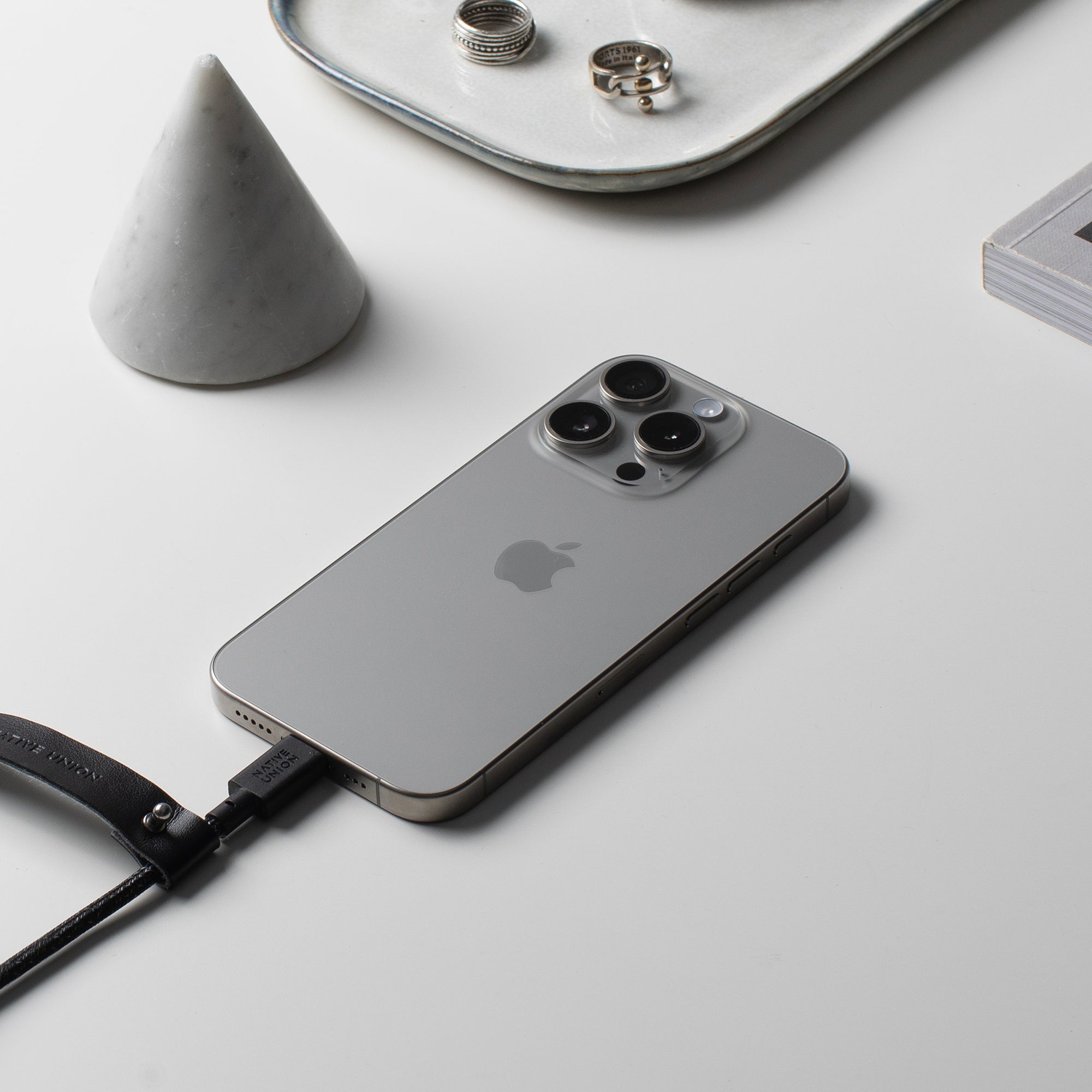 native-union-belt-cable-c-ble-usb-a-vers-usb-c-1-2-m-certifi-usb-if-tresse-nylon image 8