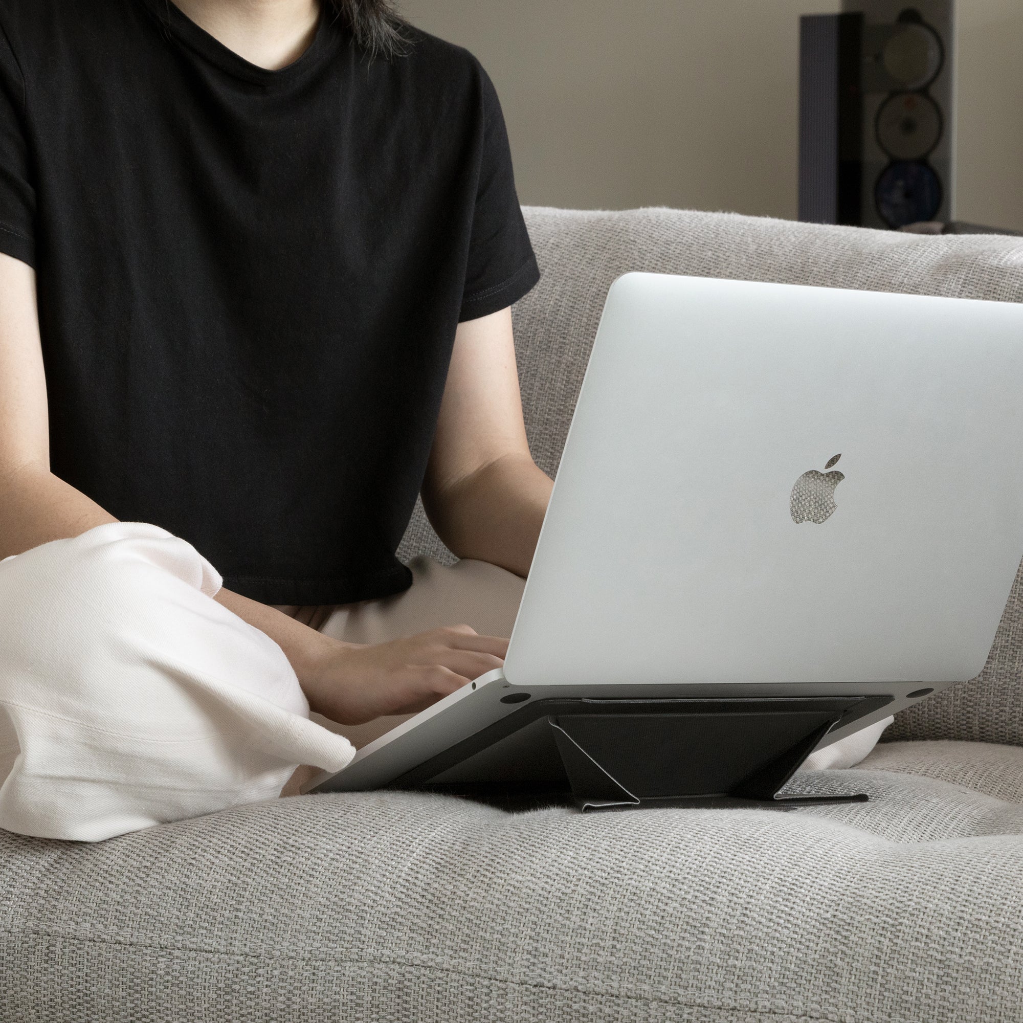 native-union-rise-laptop-stand-support-ordinateur-pliable-origami-ultra-fin-2-5- image 4