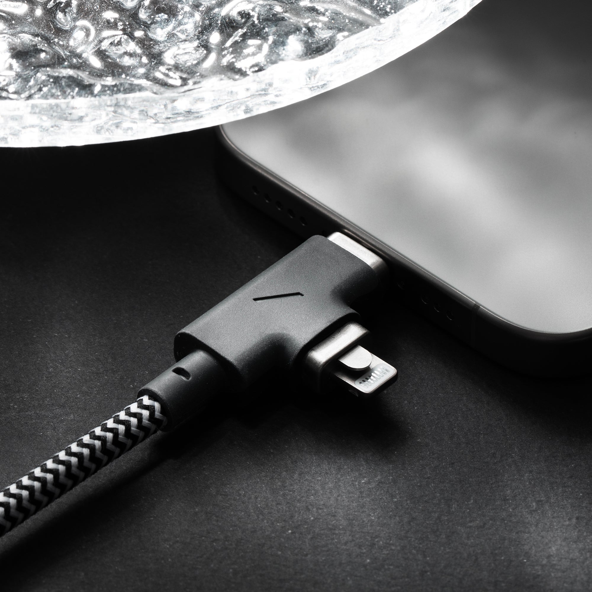 native-union-belt-cable-duo-pro-240w-c-ble-2-en-1-usb-c-vers-usb-c-lightning-pow image 4