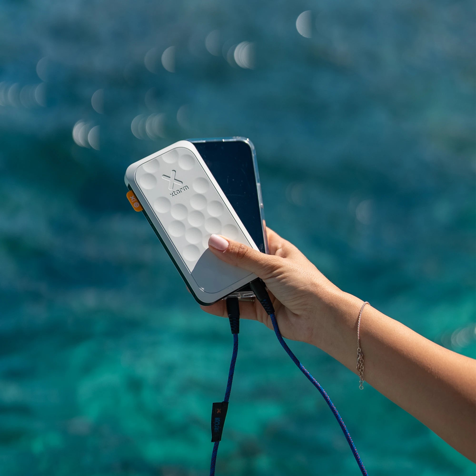 xtorm-fuel-series-5-20w-batterie-externe-power-bank-10-000-mah-usb-c-en-plastiqu image 4